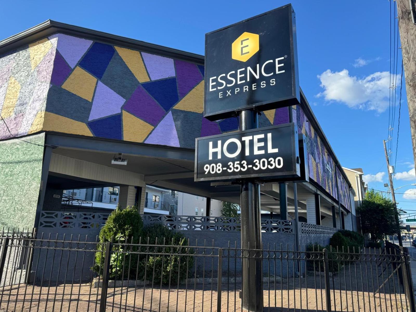 Essence Express Elizabeth Ewr Airport Exterior foto